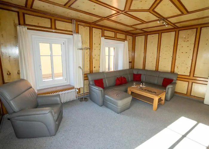 Hartenfels 1 Apartamento Scuol